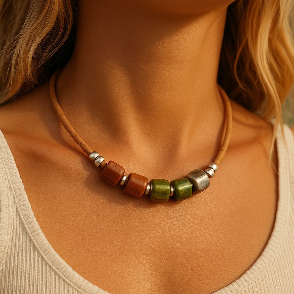 Collier liège et céramique verte Fait main au Portugal Collier en liège et perles - Vert