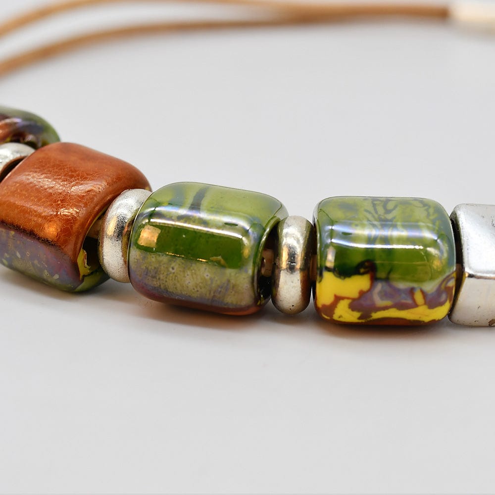 Collier liège et céramique verte Fait main au Portugal Collier en liège et perles - Vert