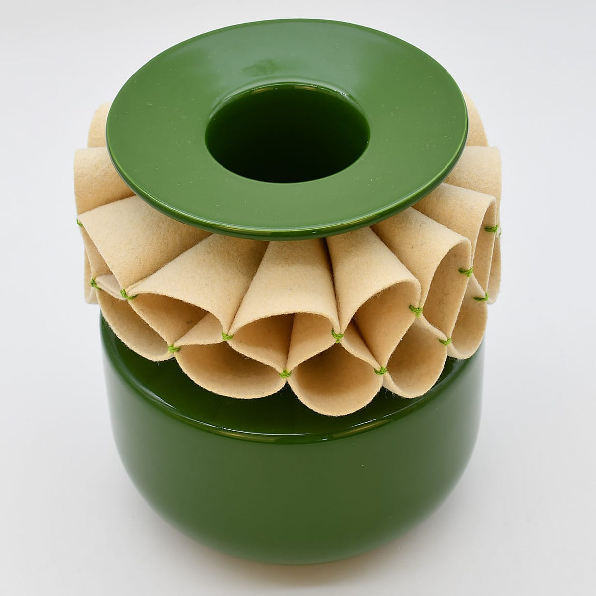 Jarra de Rufos – Jarre artisanale portugaise en faïence verte Vase en céramique "A Jarra de Rufos" - Vert