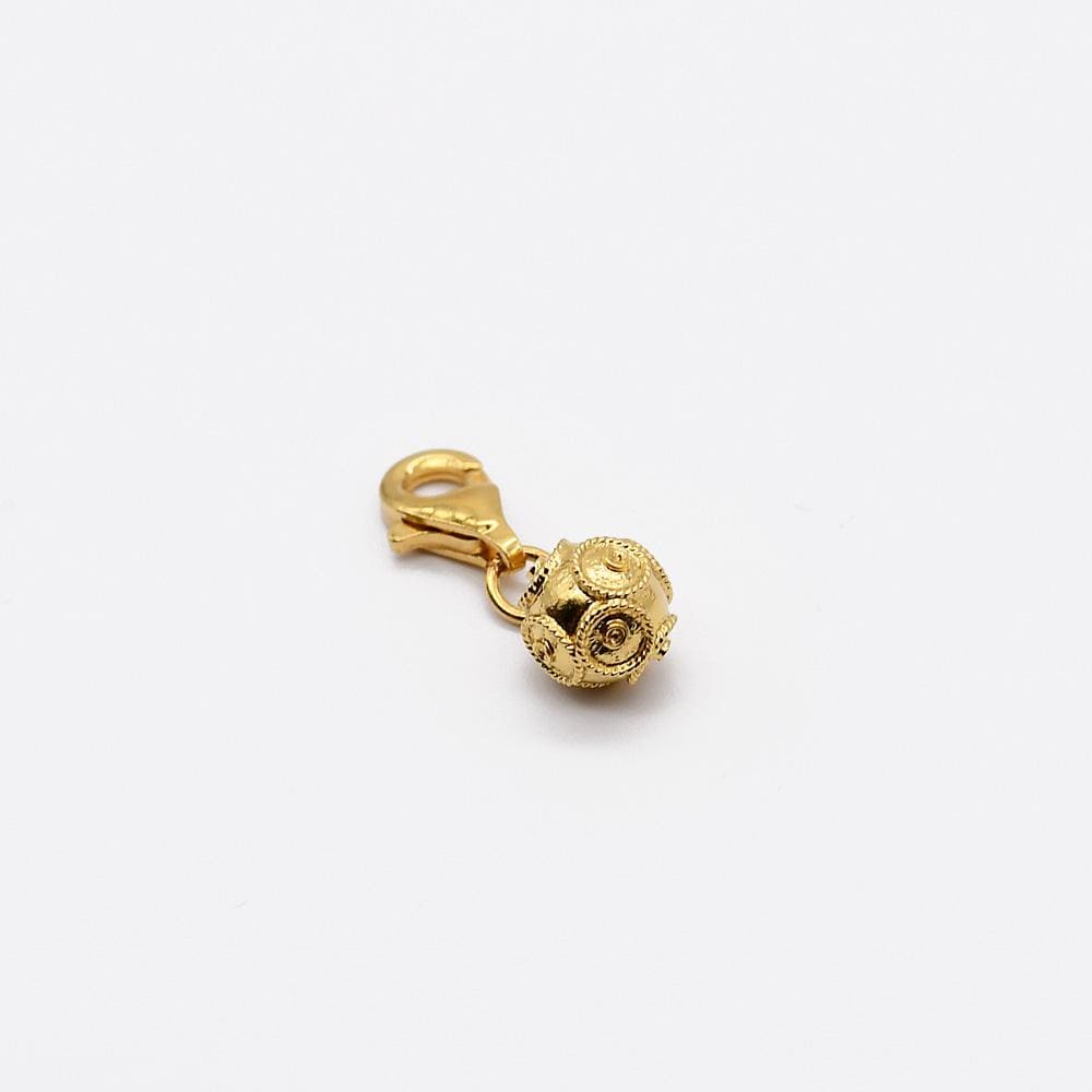 Boucles d'oreille en filigrane d'argent doré I Vente de bijoux argent Charm Conta de viana Doré Alma & Coraçao