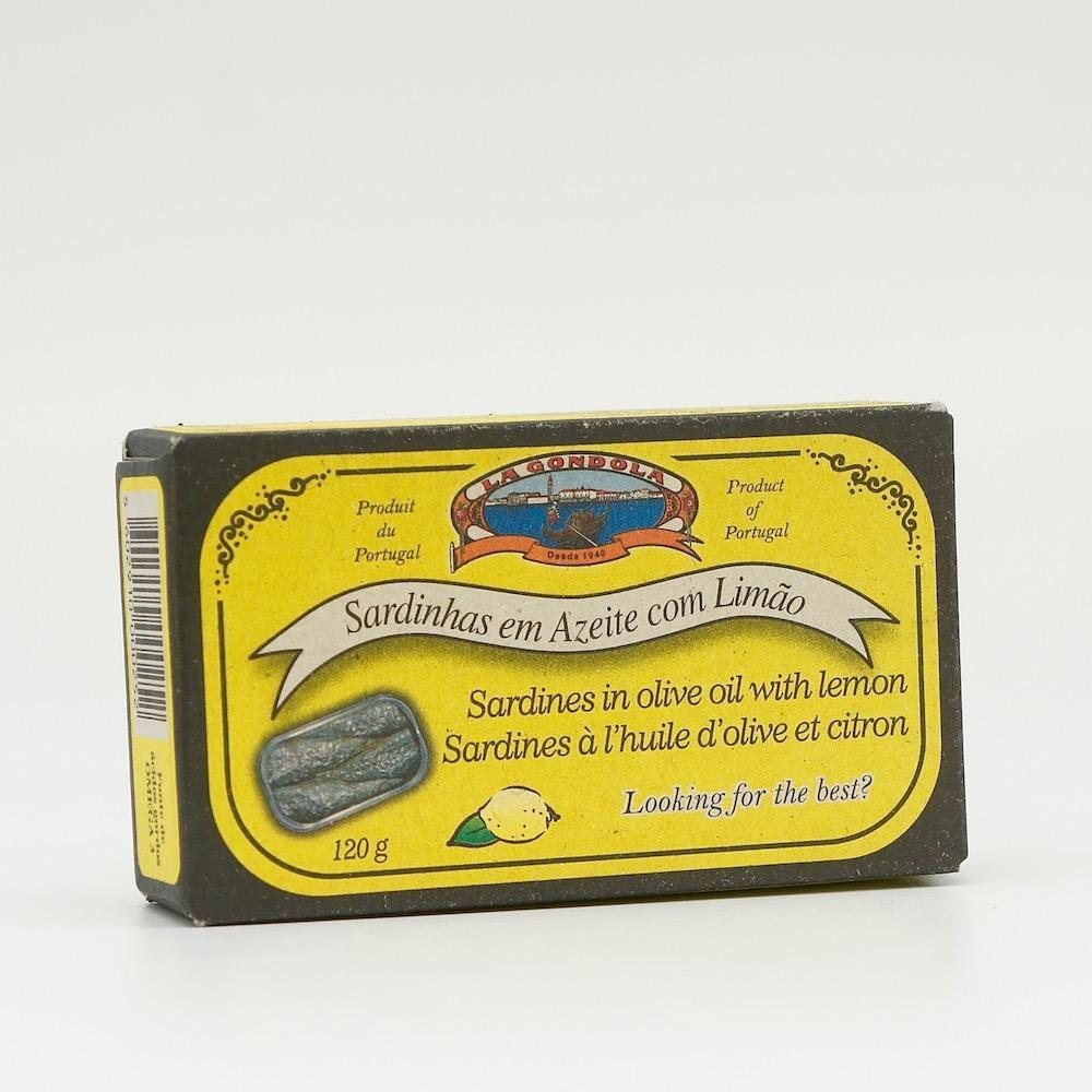 Sardines in olive oil with lemon