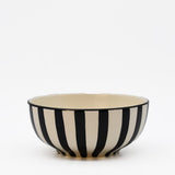 Bol à céréales en céramique portugaise I Vaisselle du Portugal en ligne Bol à céréales rayé "Costa Nova Mar" 16cm - Noir