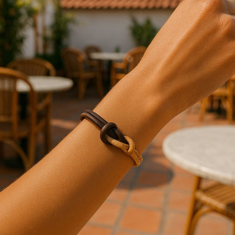 Bracelet en liège naturel & foncé – Design nœud original Bracelet en liège bicolore