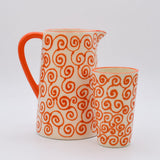 Carafe Tourbillon orange en céramique artisanale Carafe “Redemoinho” - Orange