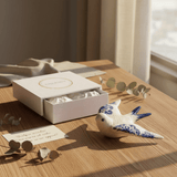 Hirondelle portugaise aux motifs azulejos bleus – Cadeau symbolique Luisa Paixão Coffret hirondelle "Azulejos" - Bleu