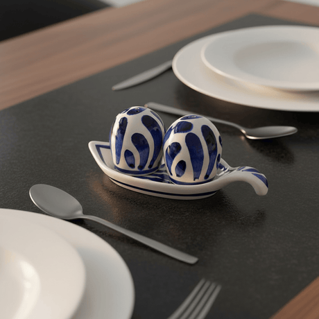 Salière & poivrière en céramique portugaise bleue Salière & poivrière en céramique "Andorinha" - Bleue