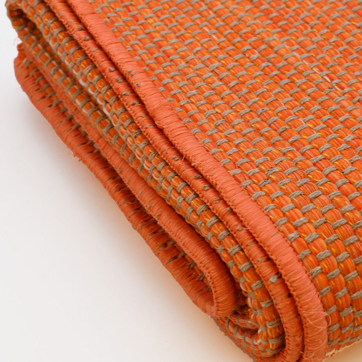 Tapis orange en fibres mélangées I Fabrication artisanale portugaise Tapis en fibres mélangées - Orange