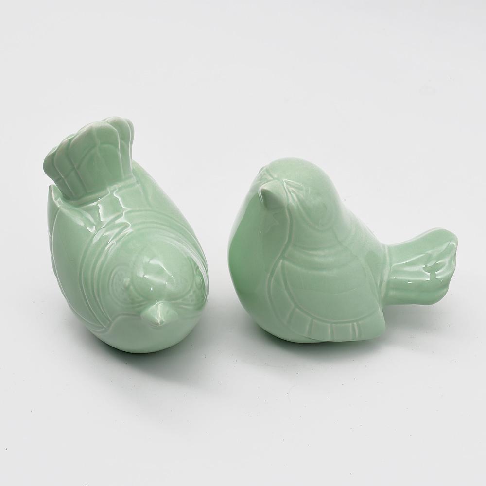 Assiette en porcelaine portugaise I Vaisselle du Portugal en ligne Paire d'oiseaux en céramique - 12 couleurs Vert d'eau