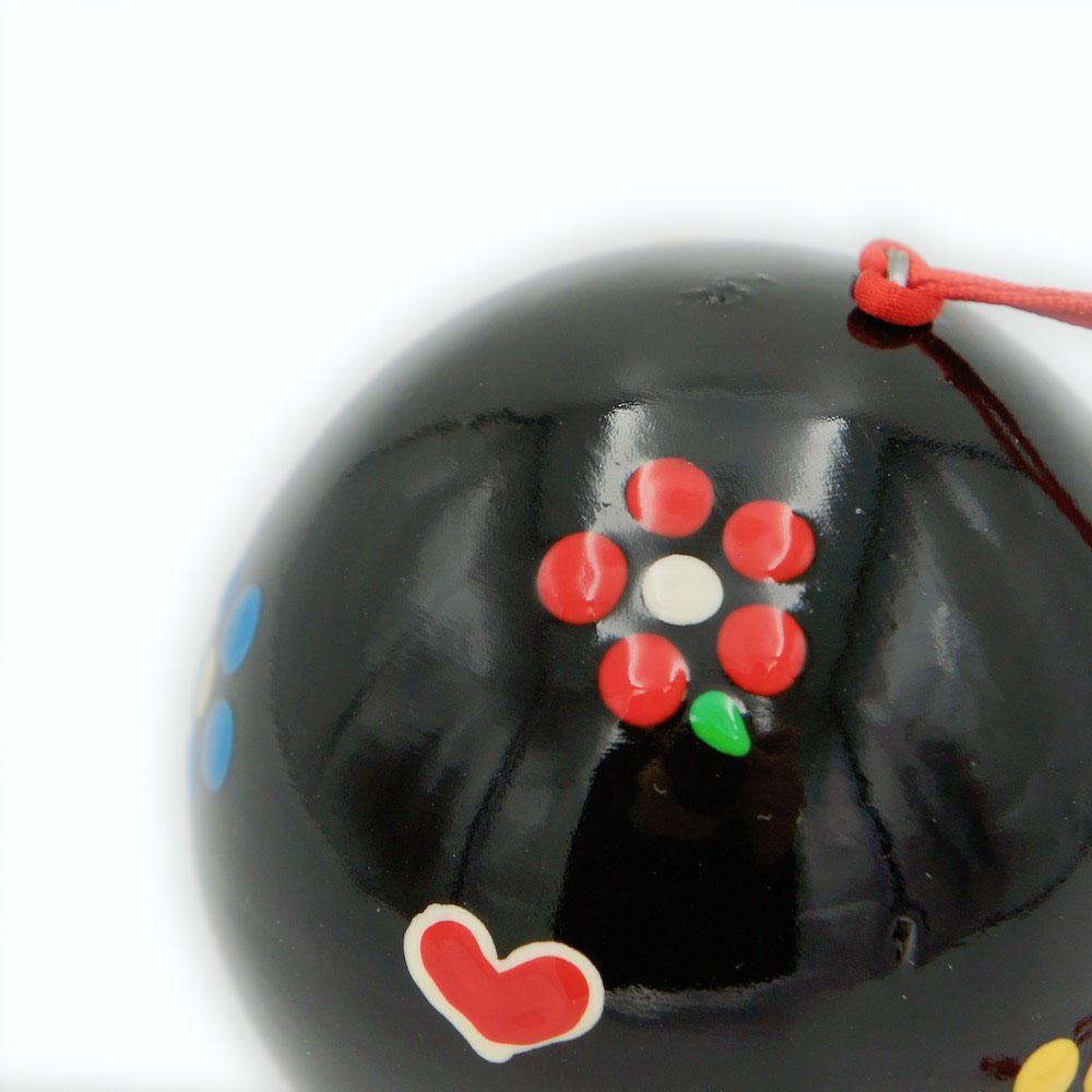 Boule de noël en peuplier massif noire