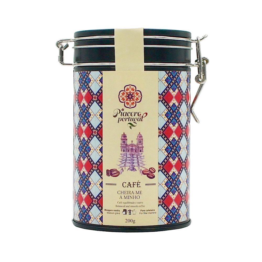 Ground coffee from Africa "Cheira-me a Minho"