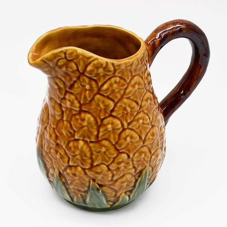 Carafe en céramique en forme d'ananas