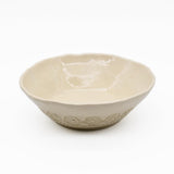 Petit saladier en céramique beige I Motifs dentelles portugaises Saladier individuel "Flores" beige - 19 cm