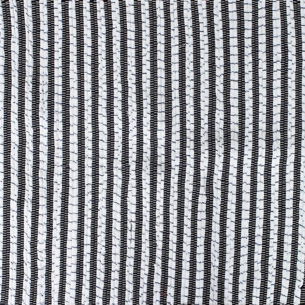 Traditional Portuguese rug 300x50 - Black & White