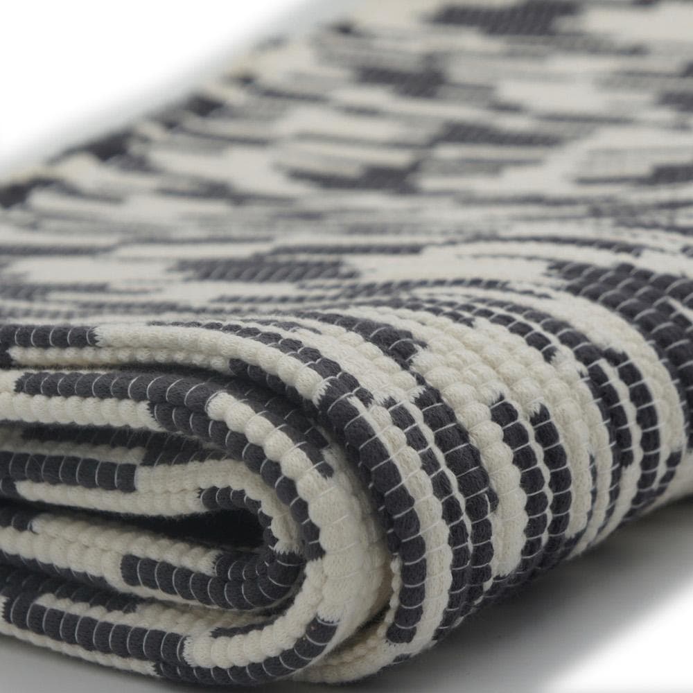 Traditional Portuguese rug 150x50 - Grey & White